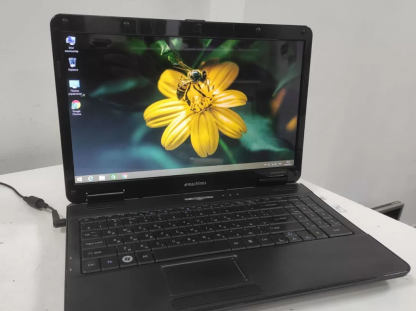 Ноутбук eMachines E525-312G25Mi 15,6" Intel Cel. T3100, 4GB, HDD 320GB (БУ)